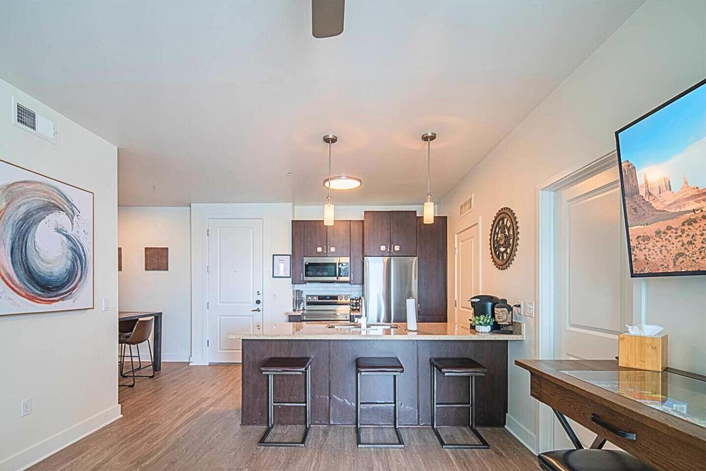 Shopping & Dining 1 Mile - 24 Hour Pool With Parking - 4036 Phoenix Exterior foto
