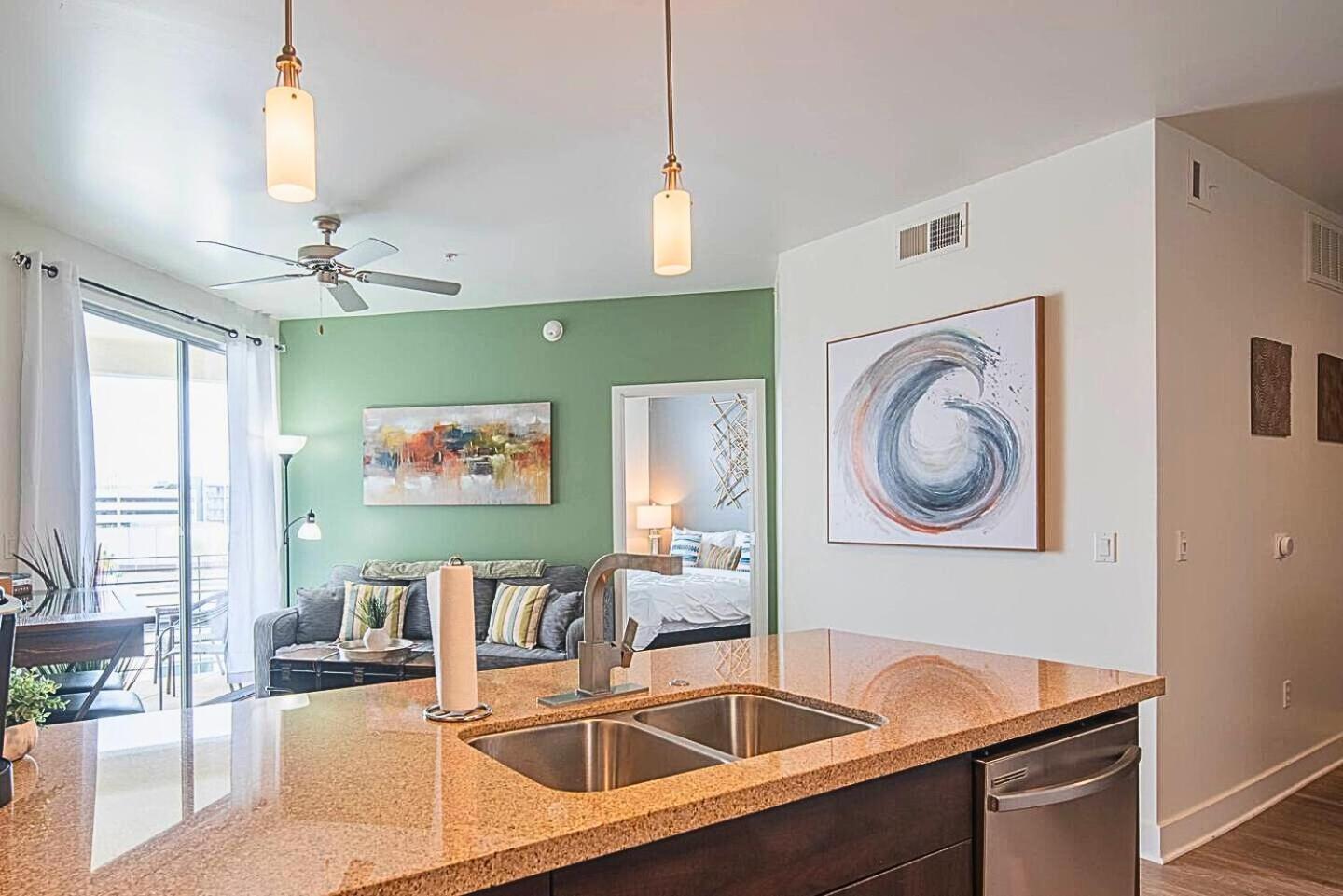 Shopping & Dining 1 Mile - 24 Hour Pool With Parking - 4036 Phoenix Exterior foto