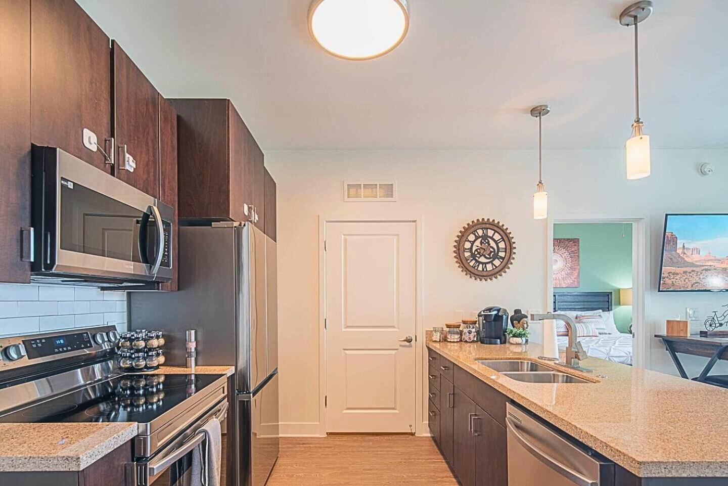 Shopping & Dining 1 Mile - 24 Hour Pool With Parking - 4036 Phoenix Exterior foto