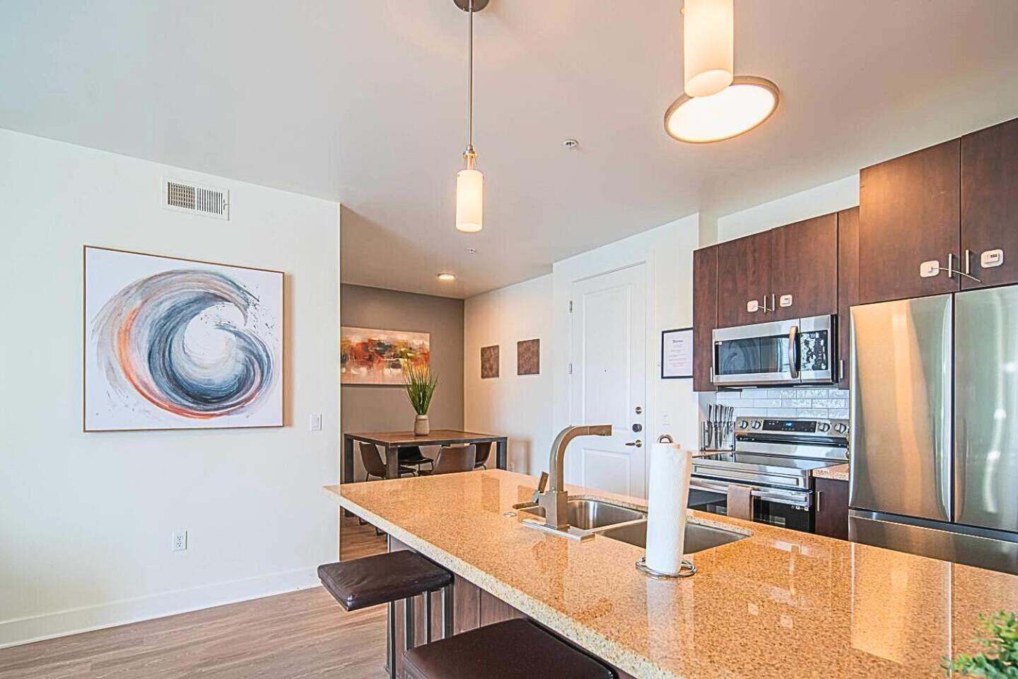 Shopping & Dining 1 Mile - 24 Hour Pool With Parking - 4036 Phoenix Exterior foto