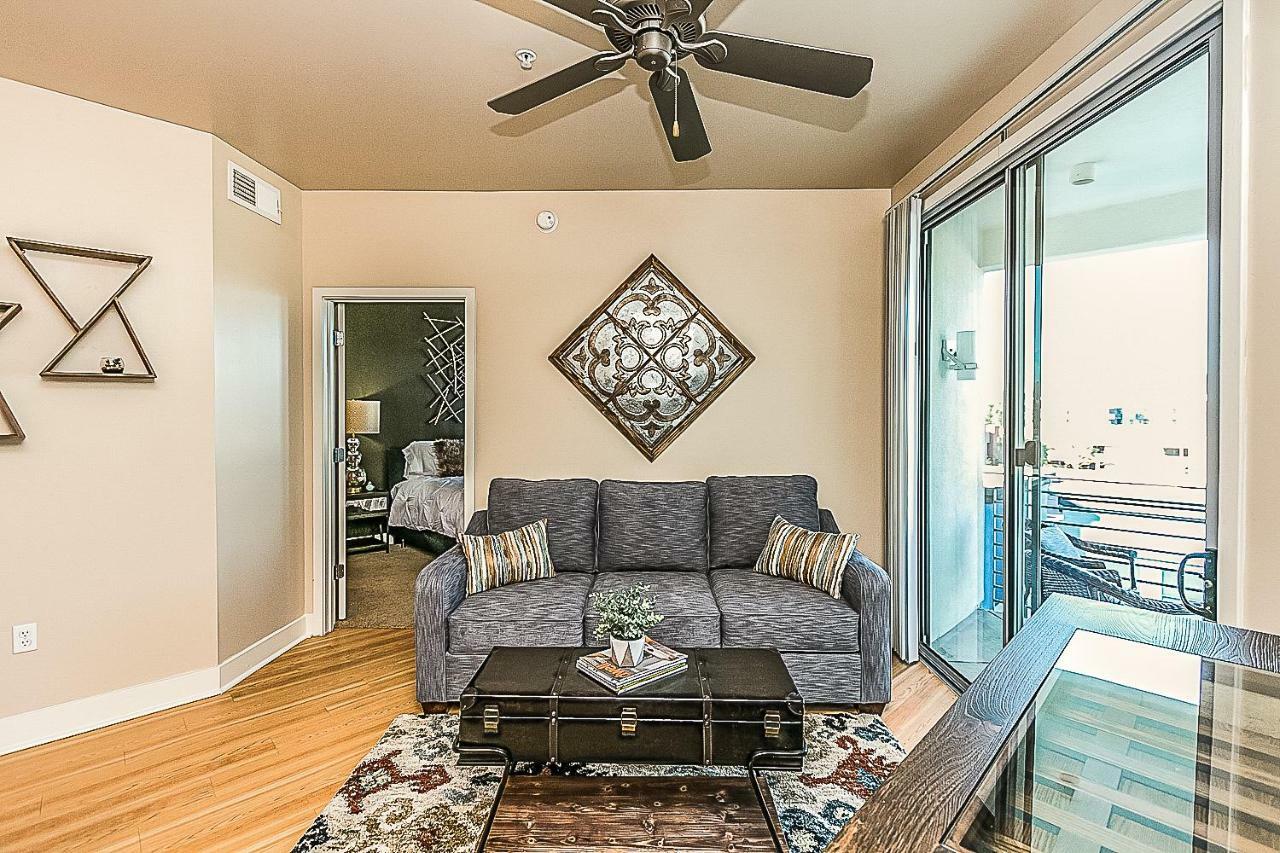 Shopping & Dining 1 Mile - 24 Hour Pool With Parking - 4036 Phoenix Exterior foto